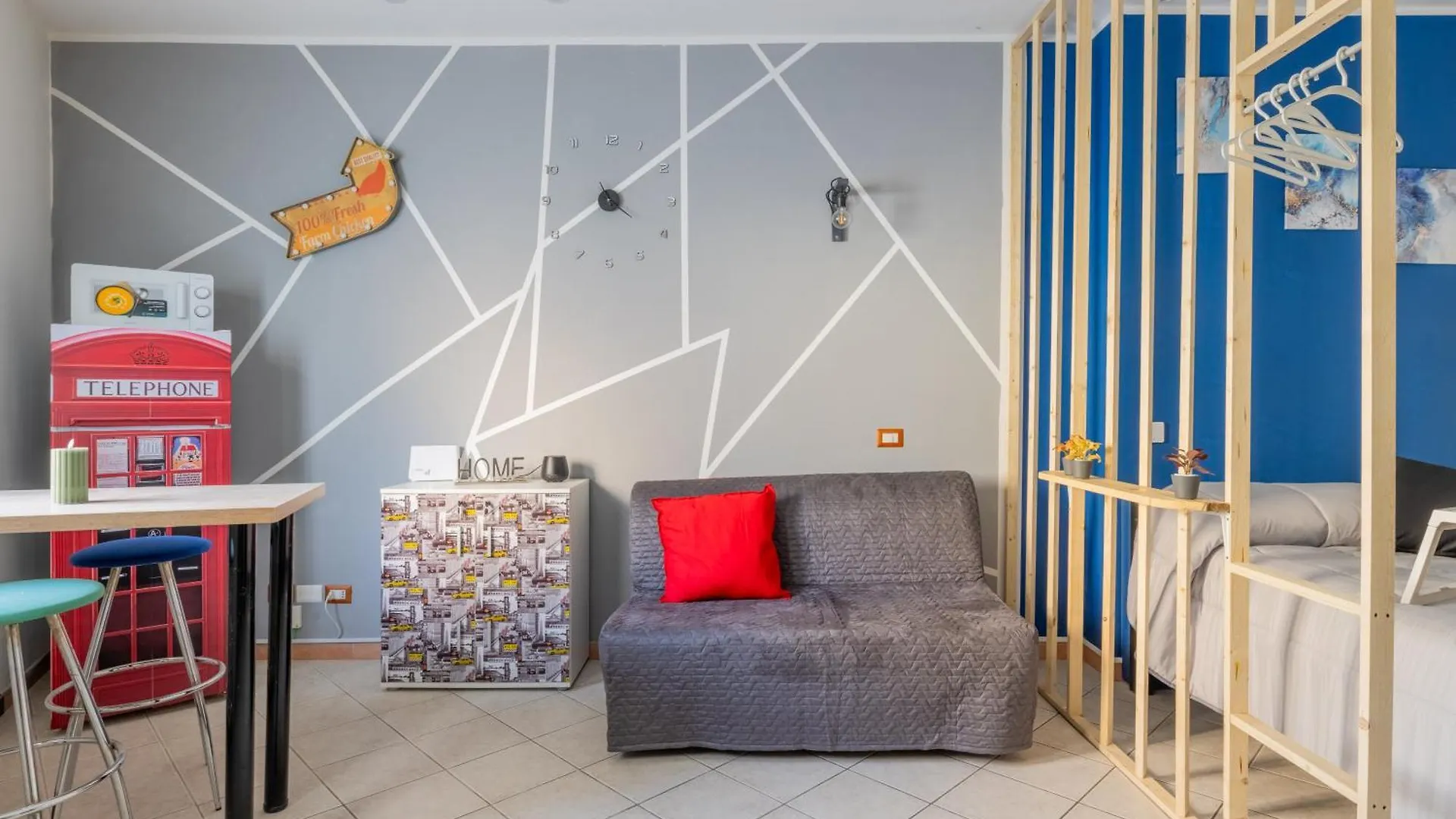 Tiny Indipendent House Apartment Rome Italy